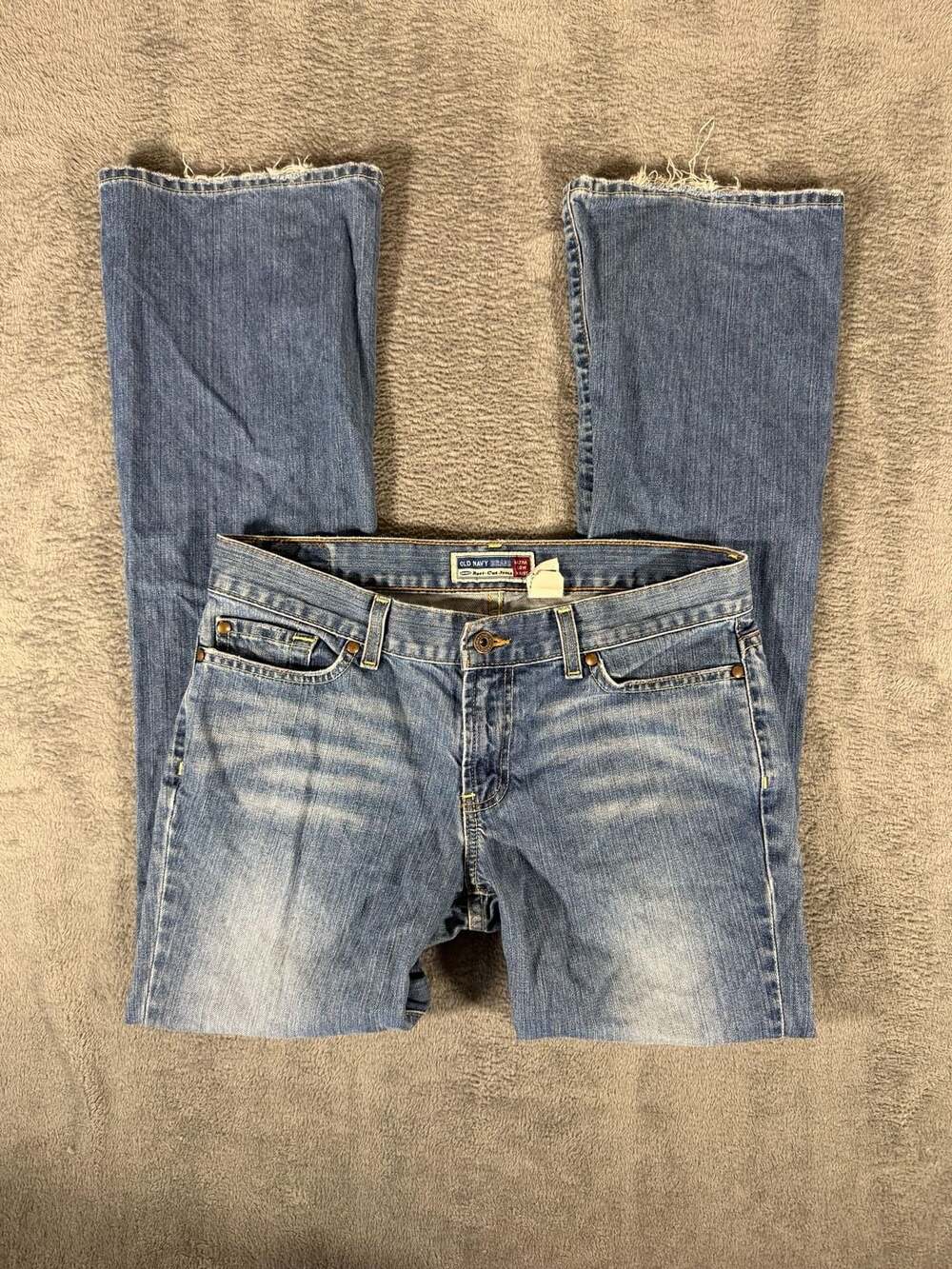 Old Navy Boot-Cut Jeans Size 6 Regular Ultra Low Waist